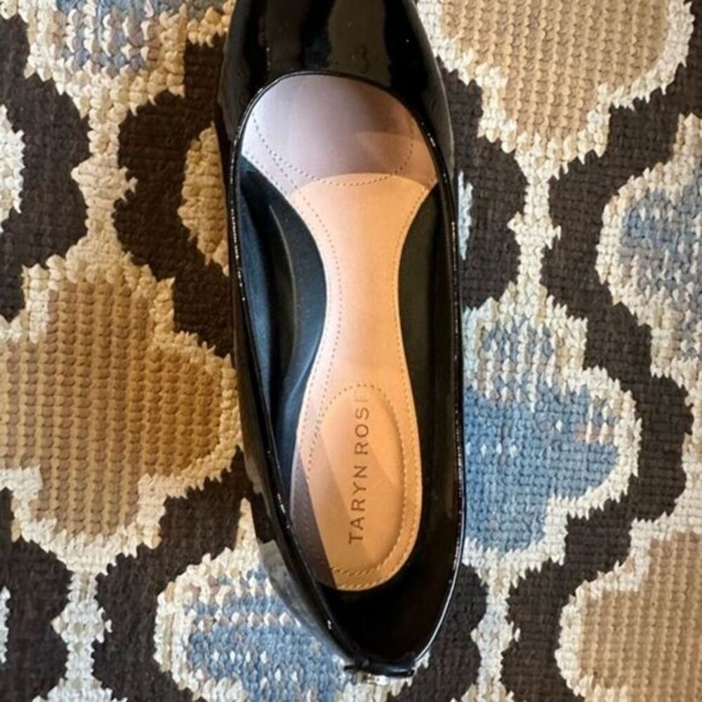Taryn Rose Black Patent‎ Leather Ballet Flats Slip On Professional - Picture 8 of 8